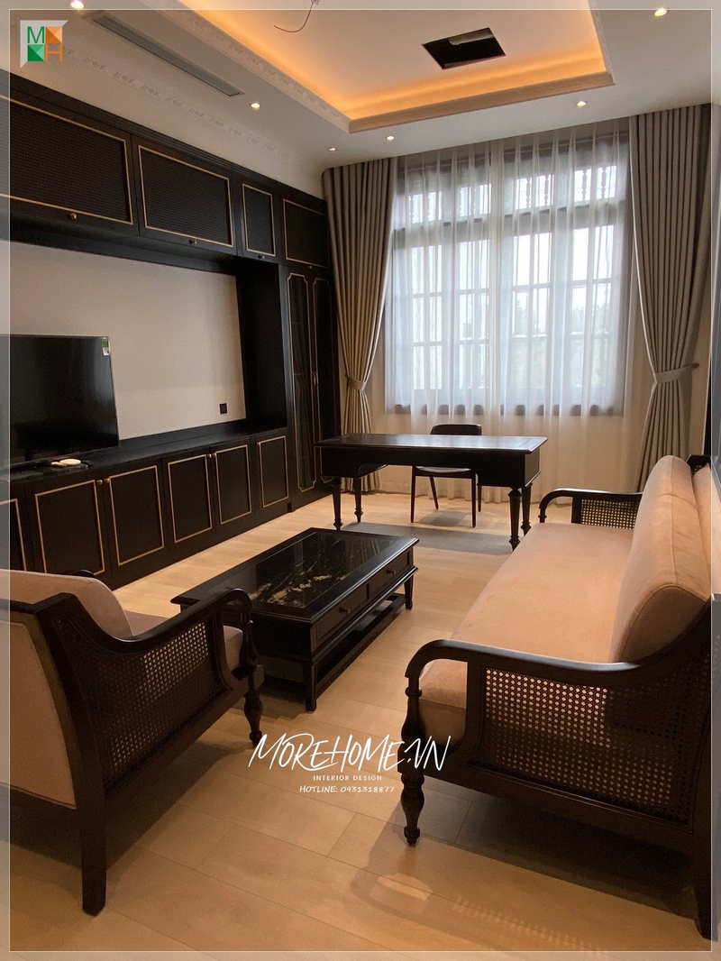 Phòng khách nội thất mang phong cách indochine sự kết hợp tinh tế giữa 2 nền văn hóa Đông- Tây tạo nên một không gian thẩm mỹ cao mang đậm dấu ấn riêng